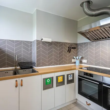 Halo منتزه العطل 2*