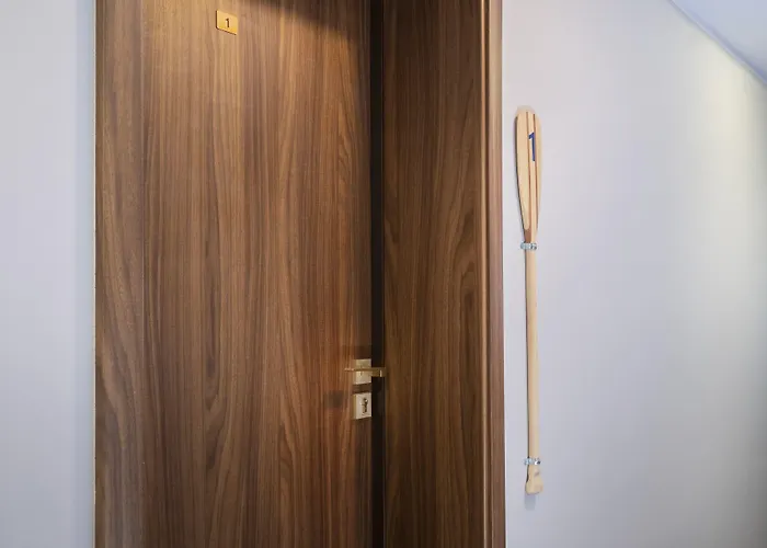 Halo Semesterpark 2*